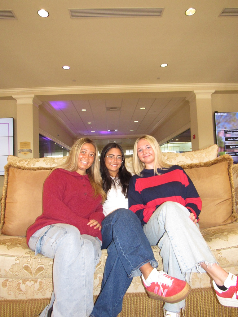 Girls Go South 4